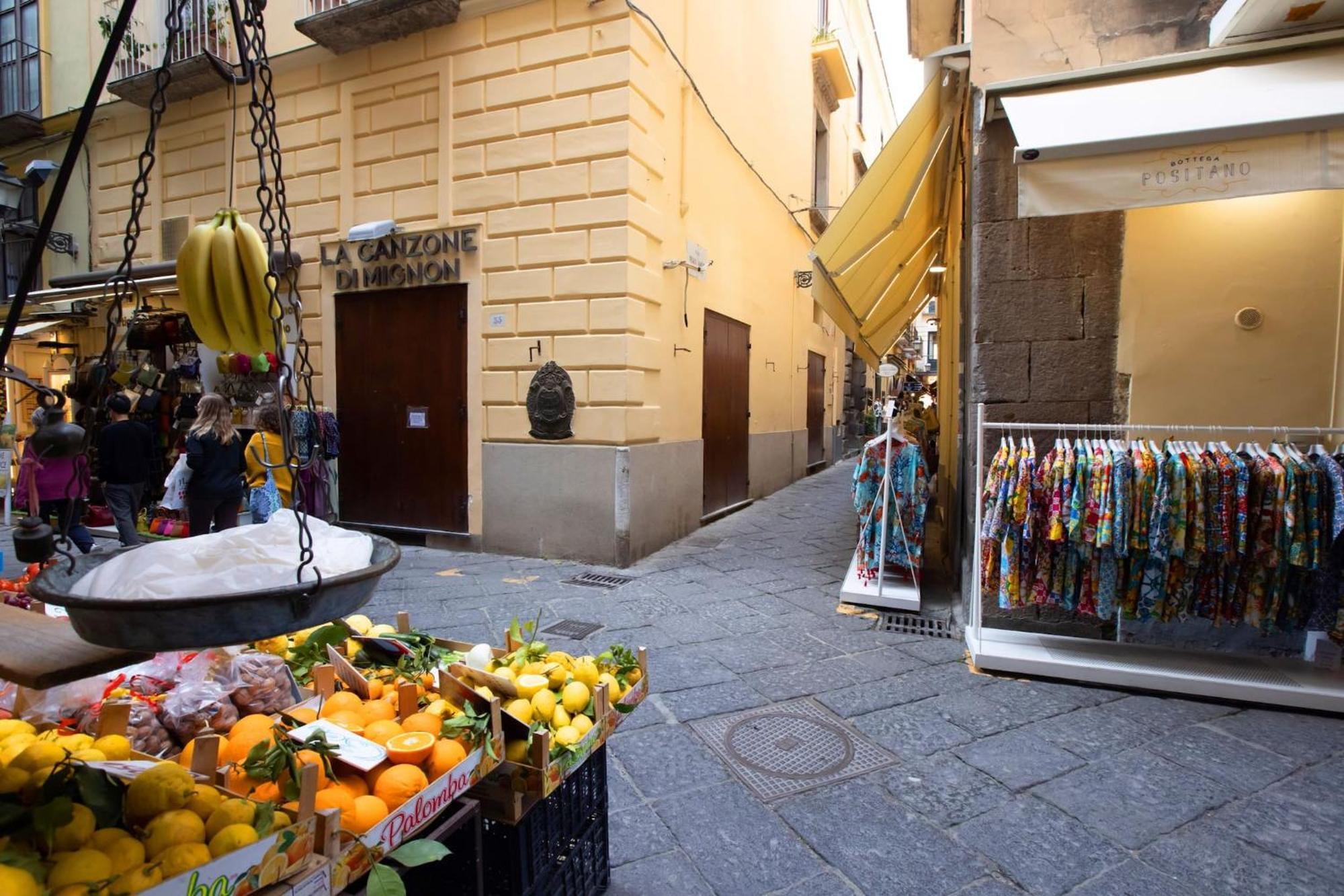 Cosy House Under The Arches In Sorrento Old Town Exterior foto